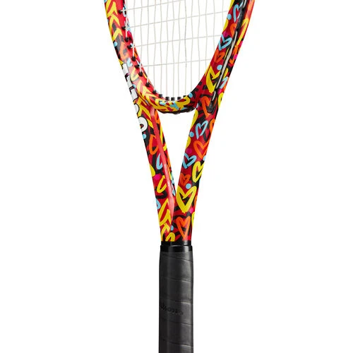 Wilson Clash 100 V2.0 Britto Hearts Tour Racket 4 Wilson Clash 100 V2.0 Britto Hearts Tour Racket - Image 4