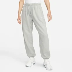 Nike Sportswear Club Fleece Mid-Rise Oversized Training Pants Women 8 Nike Sportswear Club Fleece Mid-Rise Oversized Training Pants Women -Wilson Sales Store 55472000 10
