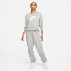 Nike Sportswear Club Flouncy MR Cargo Training Pants Women 18 Nike Sportswear Club Flouncy MR Cargo Training Pants Women -Wilson Sales Store 56168000 15